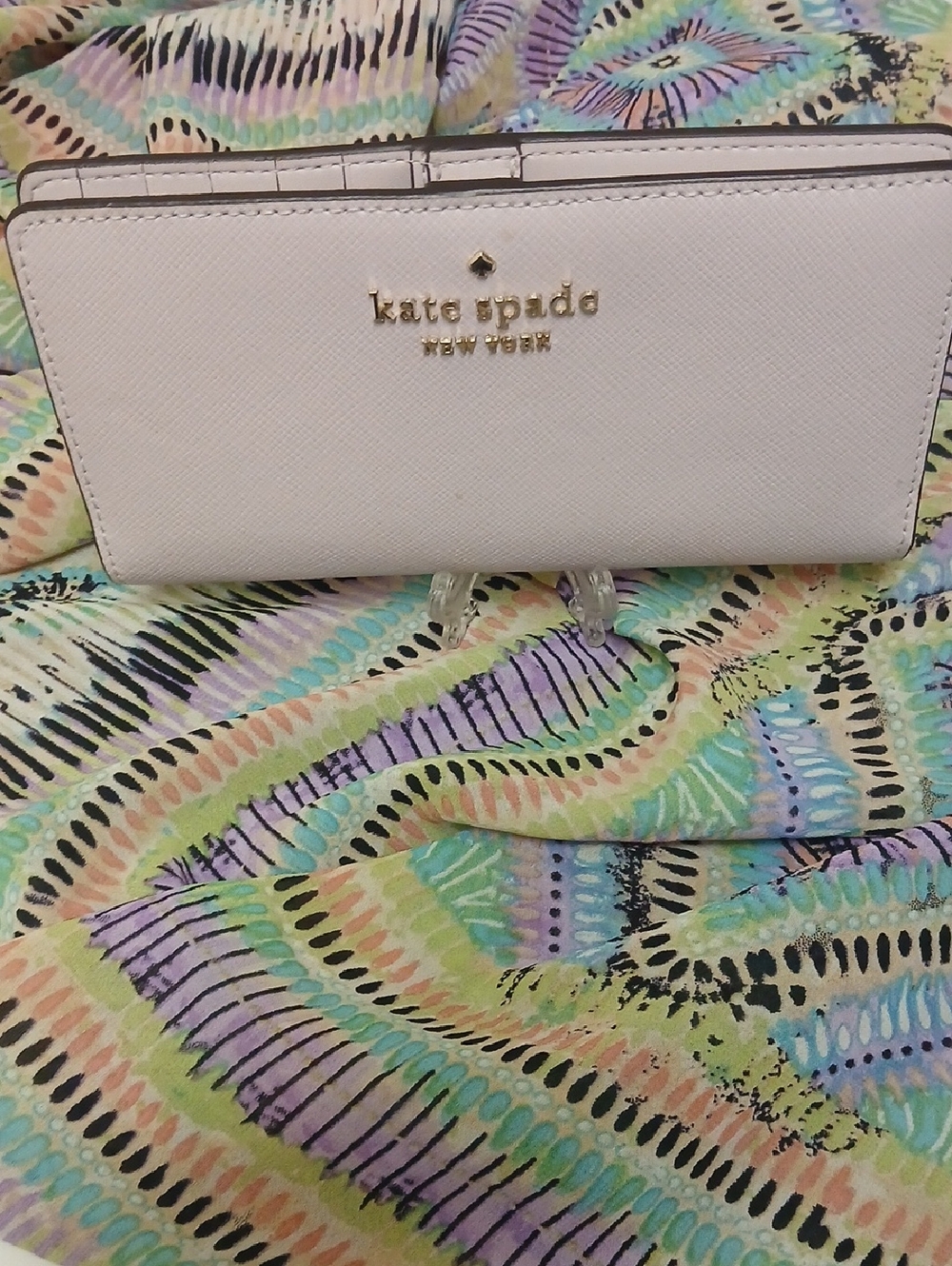 Kate Spade Staci Large Slim Bifold Wallet Pink Saffiano Leather ID Window NWT - Picture 3 of 15